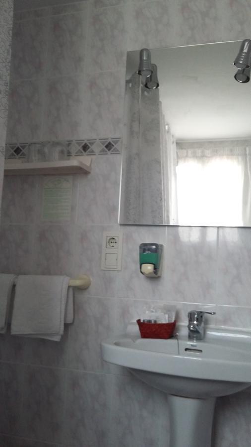 Hostal La Pilarica Paterna Bilik gambar