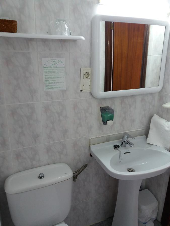 Hostal La Pilarica Paterna Luaran gambar